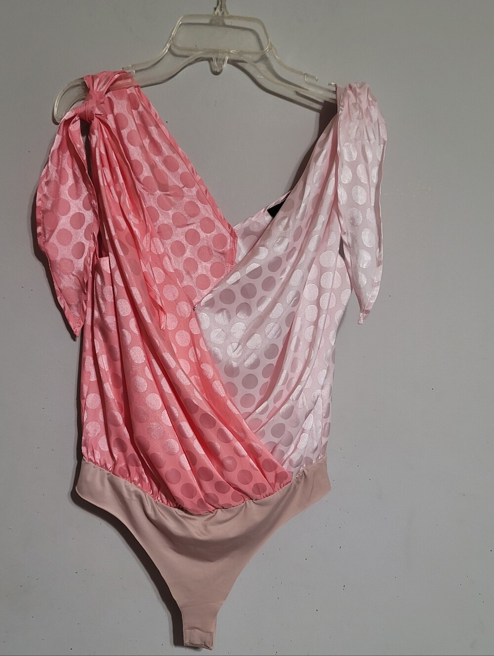 NWT Pink Polka Dot Wrap Bodysuit Tie Shoulders Sz M Strut And Bolt Boutique